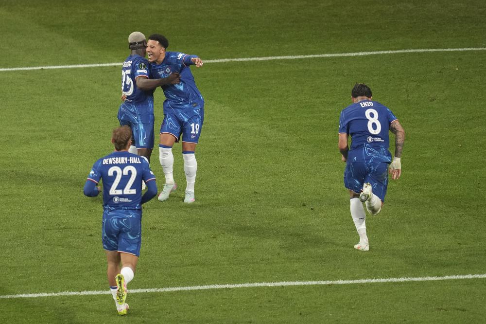 利物浦1-0送国米两连败！升至欧冠第八，索博绝杀，维尔茨造点球
